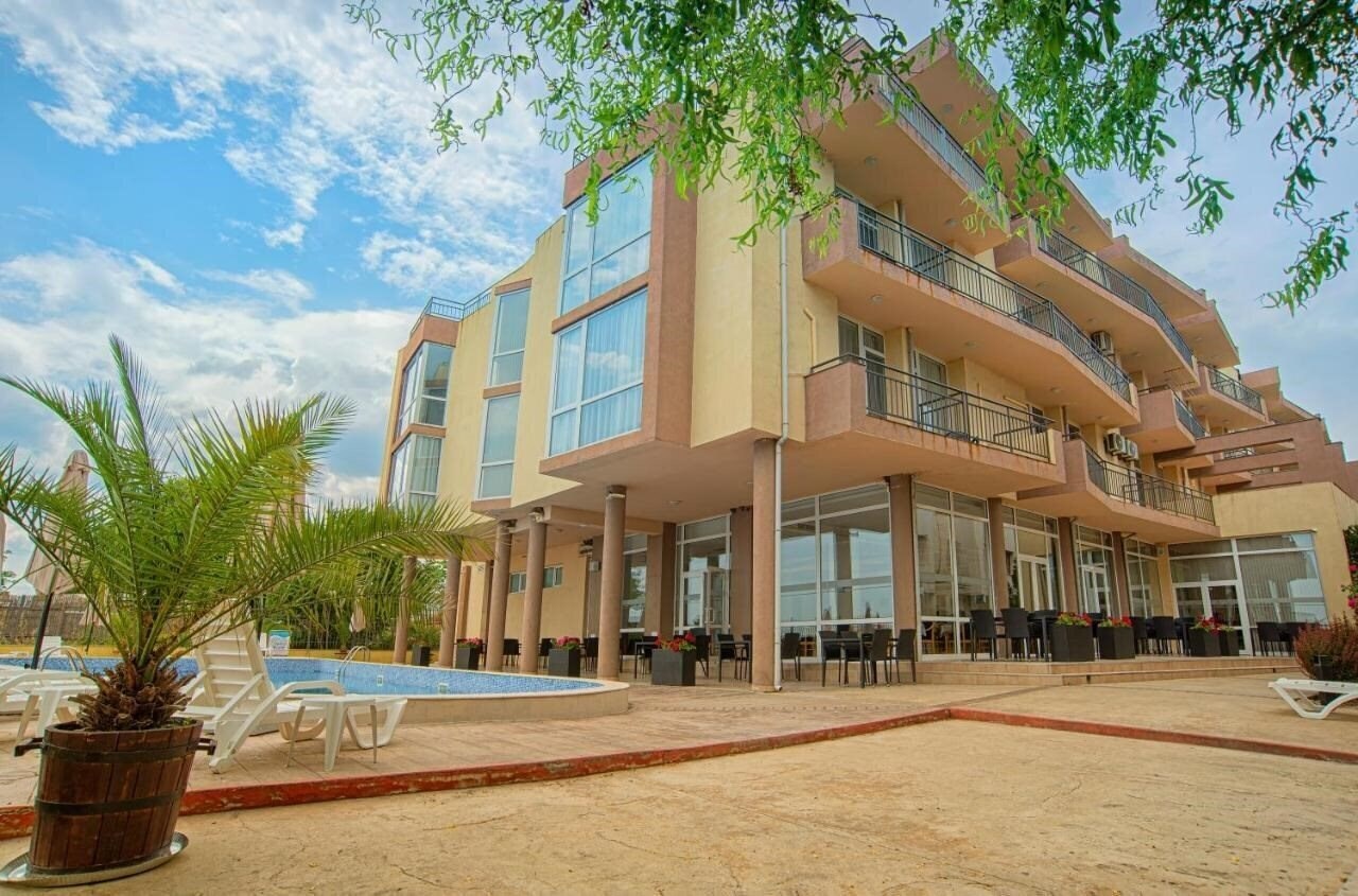 Отель Royal Marina Beach 3*