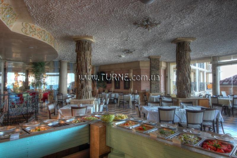 Фотография Andalucia & Atrium Beach Hotel 4*