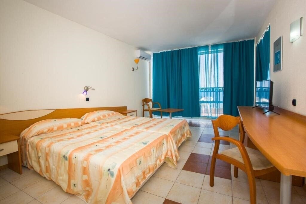 Картинка Royal Bay 4*