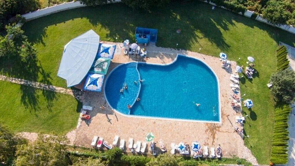 Изображение Strandja Chaika 3*