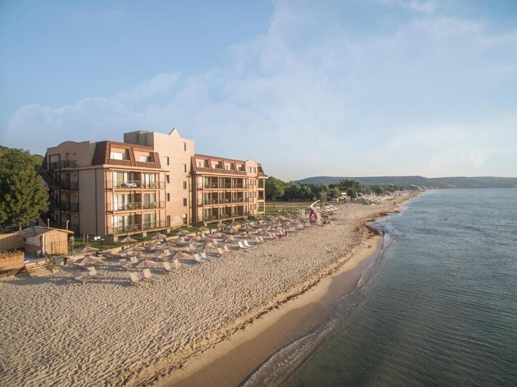 Отель Effect Algara Beach Club (ex. Algara Beach) 4*