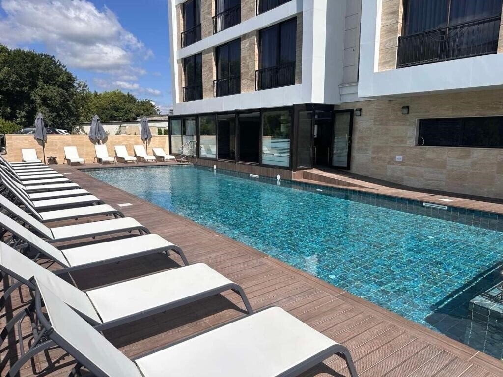 Изображение Magnific 1*