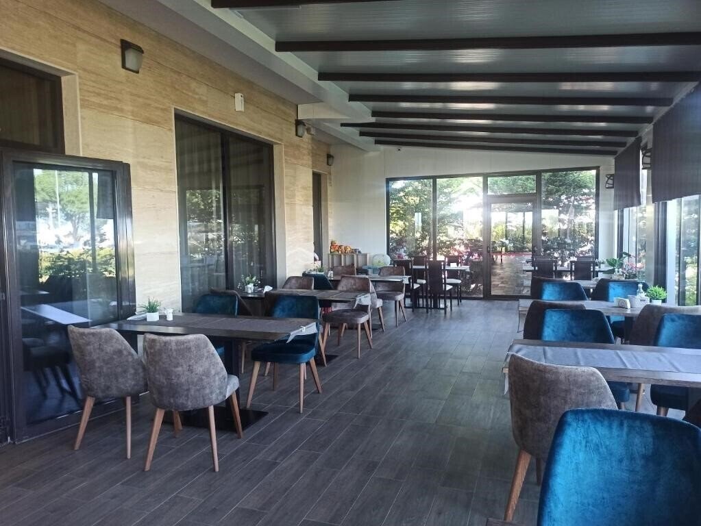 Картинка Magnific 1*