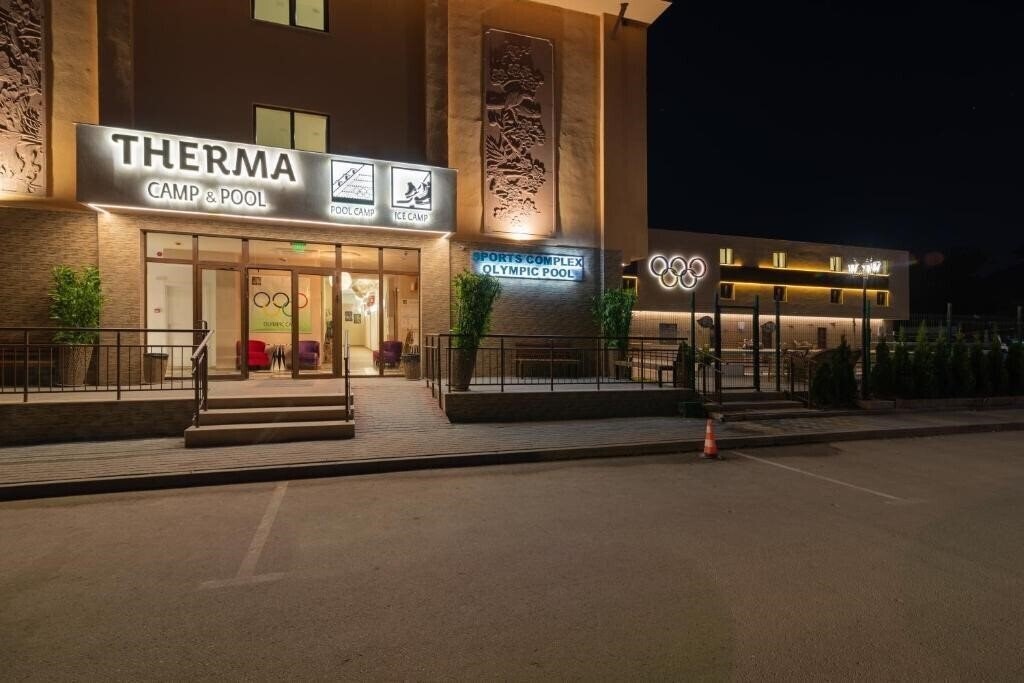 Фото Therma Camp & Pool 5*