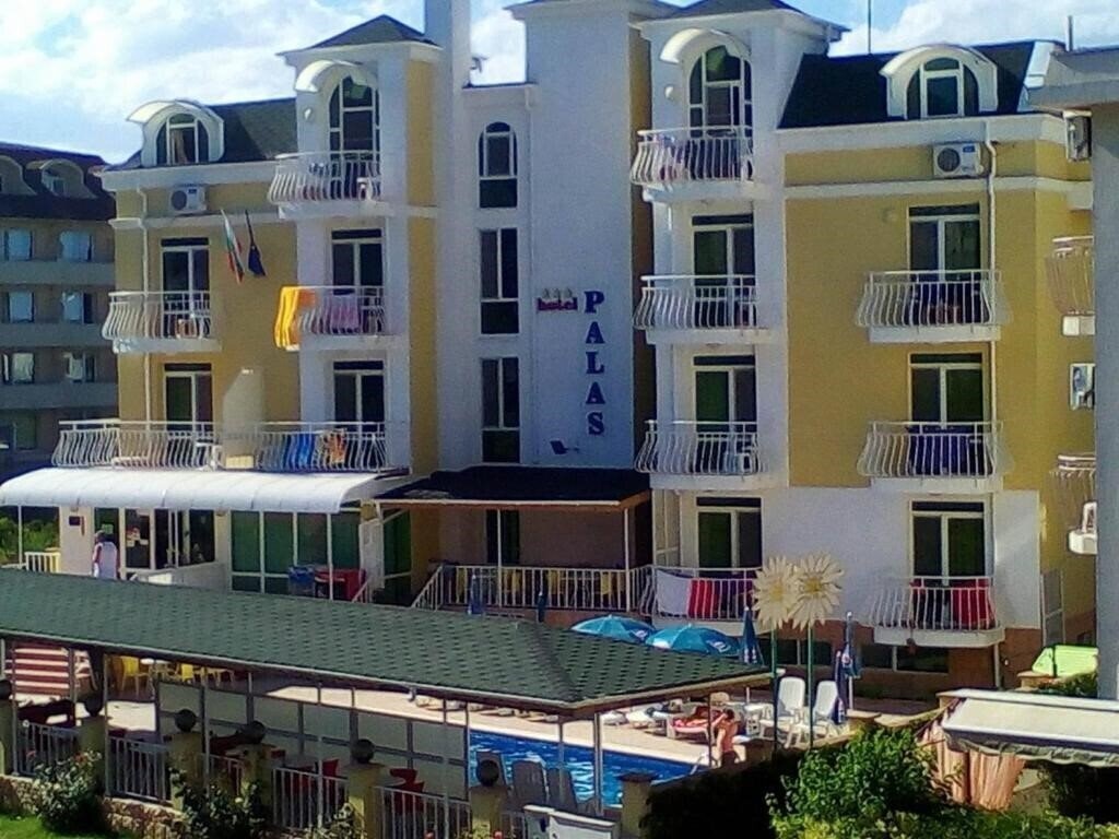 Отель Palace Kranevo 3*