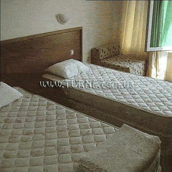 Отель Discret 2*