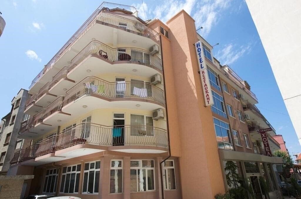 Изображение Elena 2*