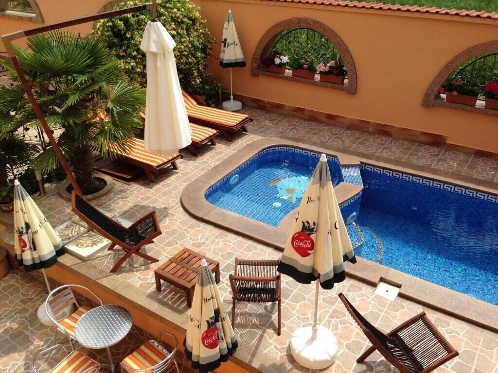 Фотография Hit 3*