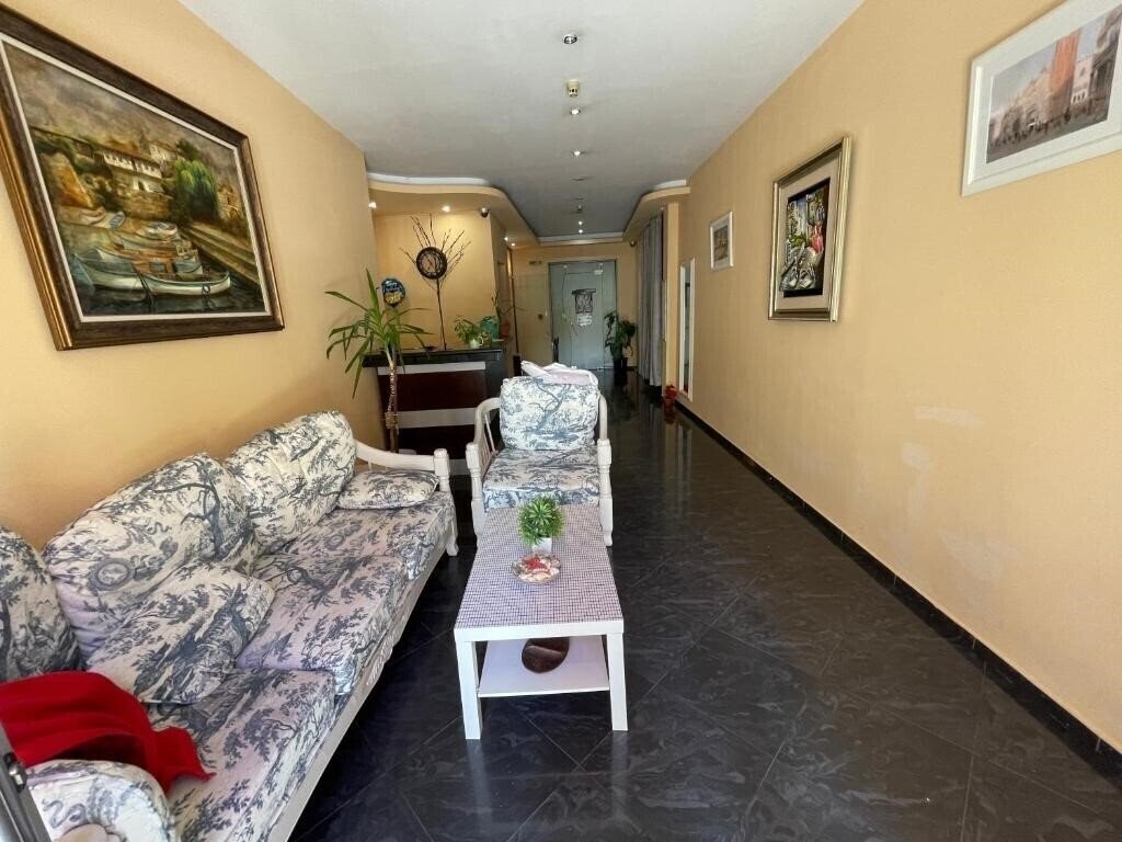 Фото Aleksandrov Plaza 3*