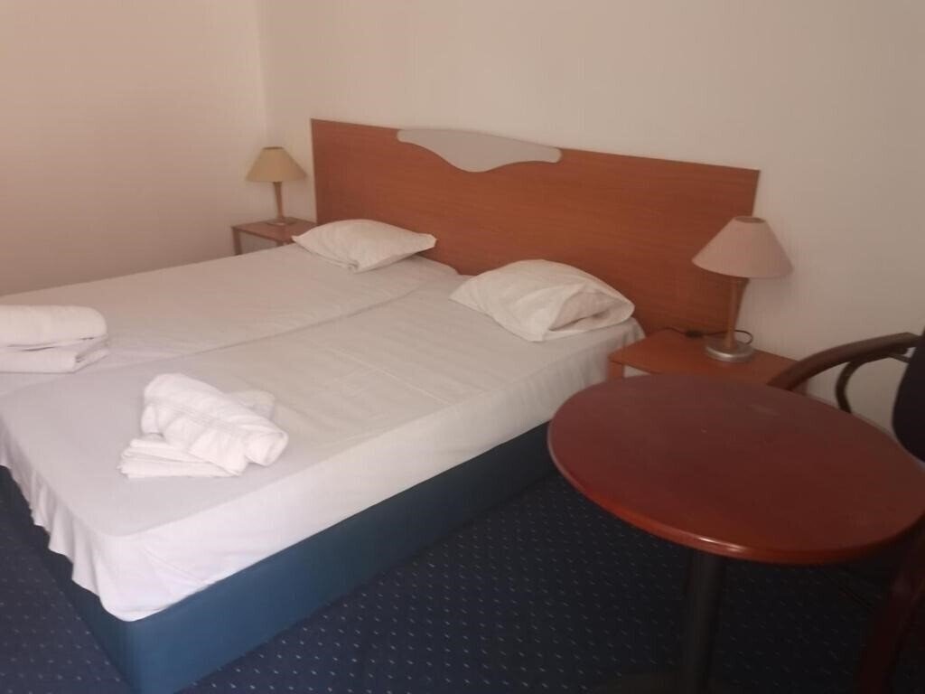 Фотография Aleksandrov Plaza 3*