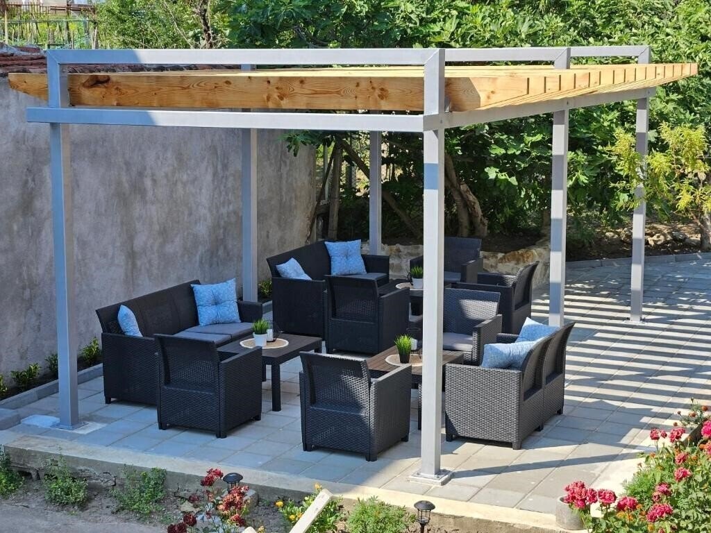 Фото Villa Manolovi 2*