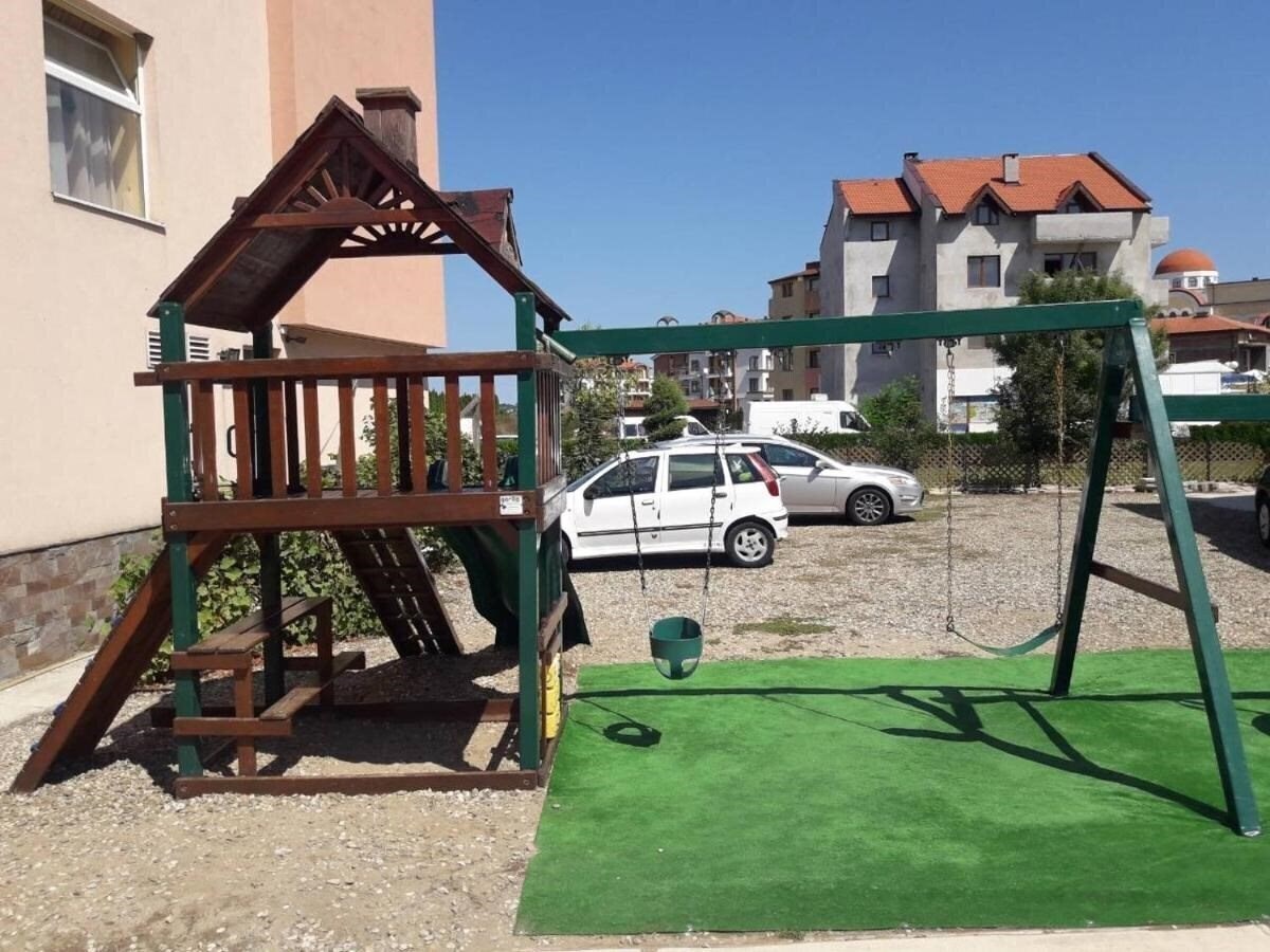 Картинка Cherno More 2*