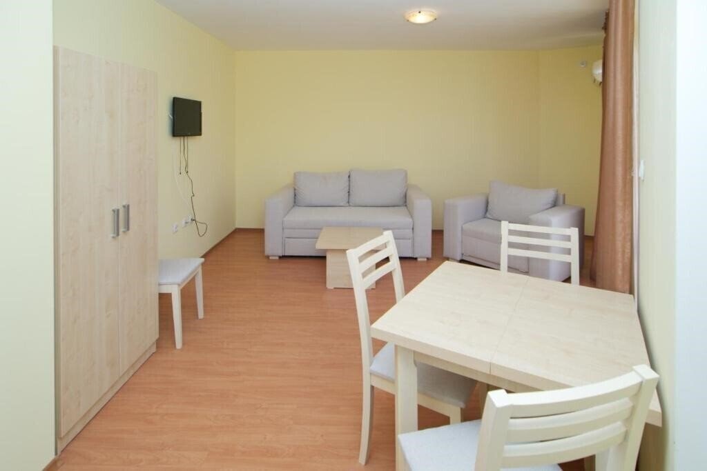 Картинка Anixy 3*