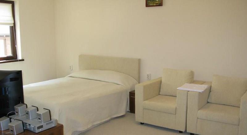 Картинка Family Apartments Green Life 4*