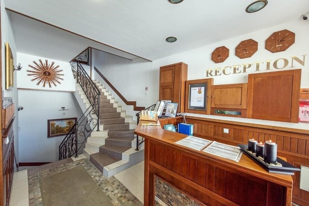 Изображение Merryan 3*