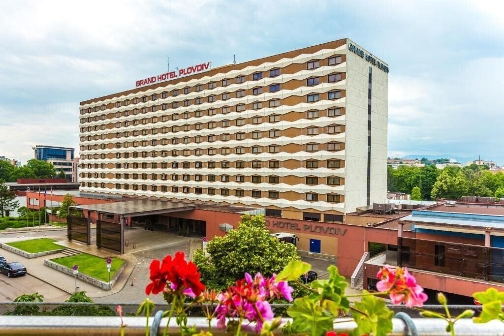 Отель Grand Hotel Plovdiv (ex. Novotel Hotel Plovdiv) 4*