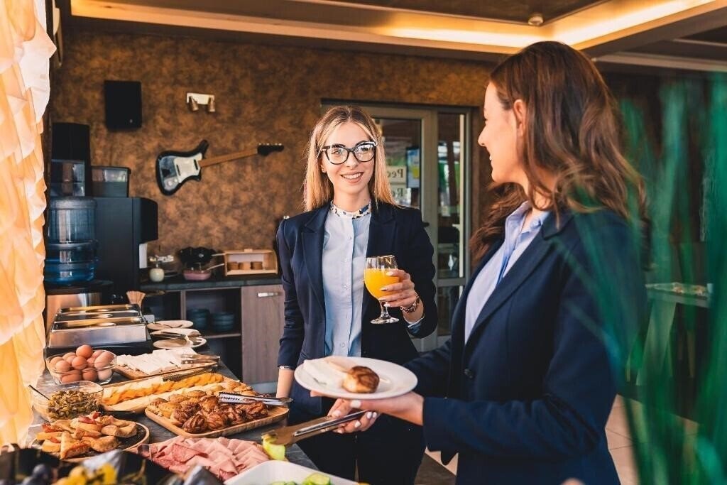 Изображение Plaza Hotel Plovdiv 3*