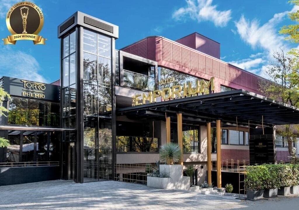 Отель The Emporium Plovdiv Mgallery Hotel Collection 5*