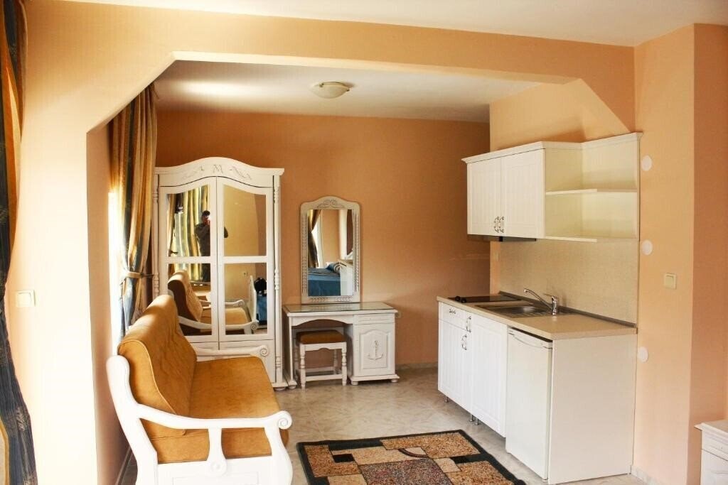 Картинка Paros IІ (ex. Mants I, Manz I) 2*