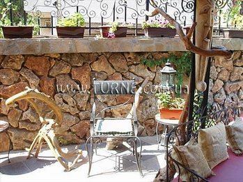 Отель Anhialo 3*