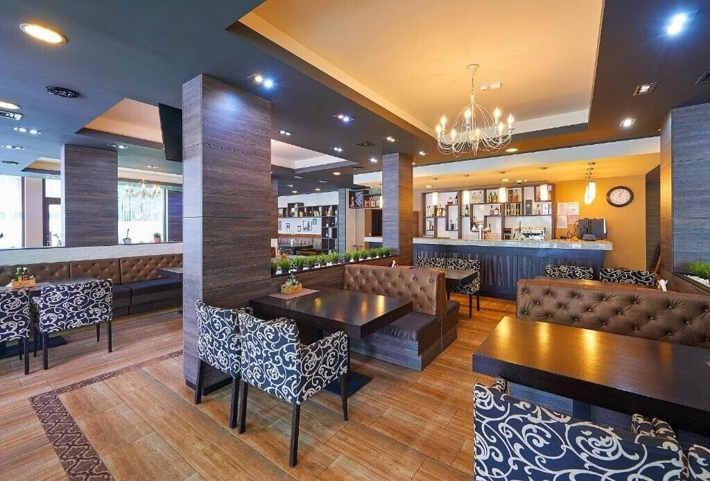 Изображение Central Plaza 3*