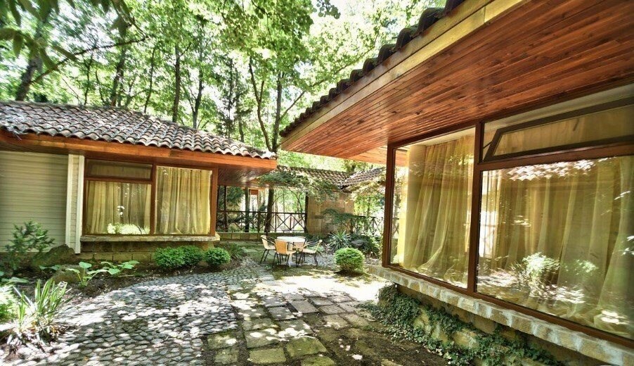 Отель Villas Lotus 3*