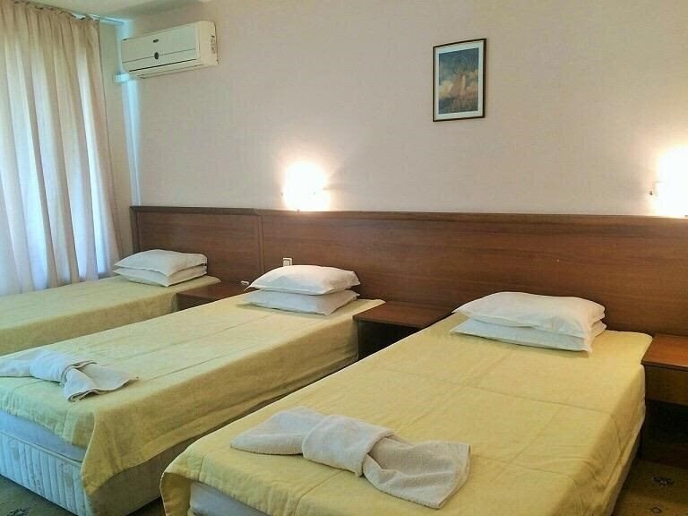 Отель Diskrete Beach 2*