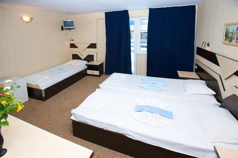 Отель Elvira 2*