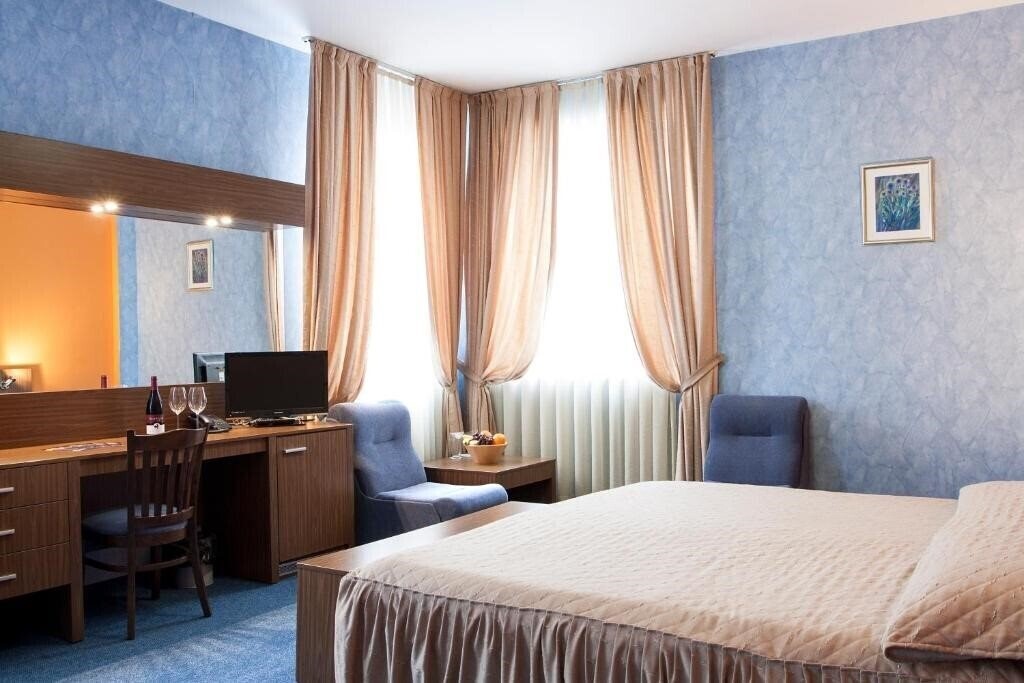 Фото Diter Hotel 3*