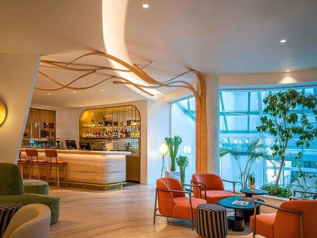 Фото Park Inn By Radisson Sofia 4*