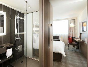 Отель Novotel Sofia 4*