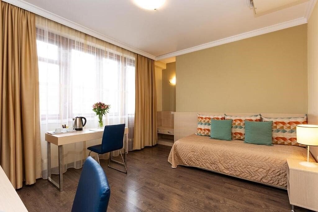 Картинка Geneva 4*