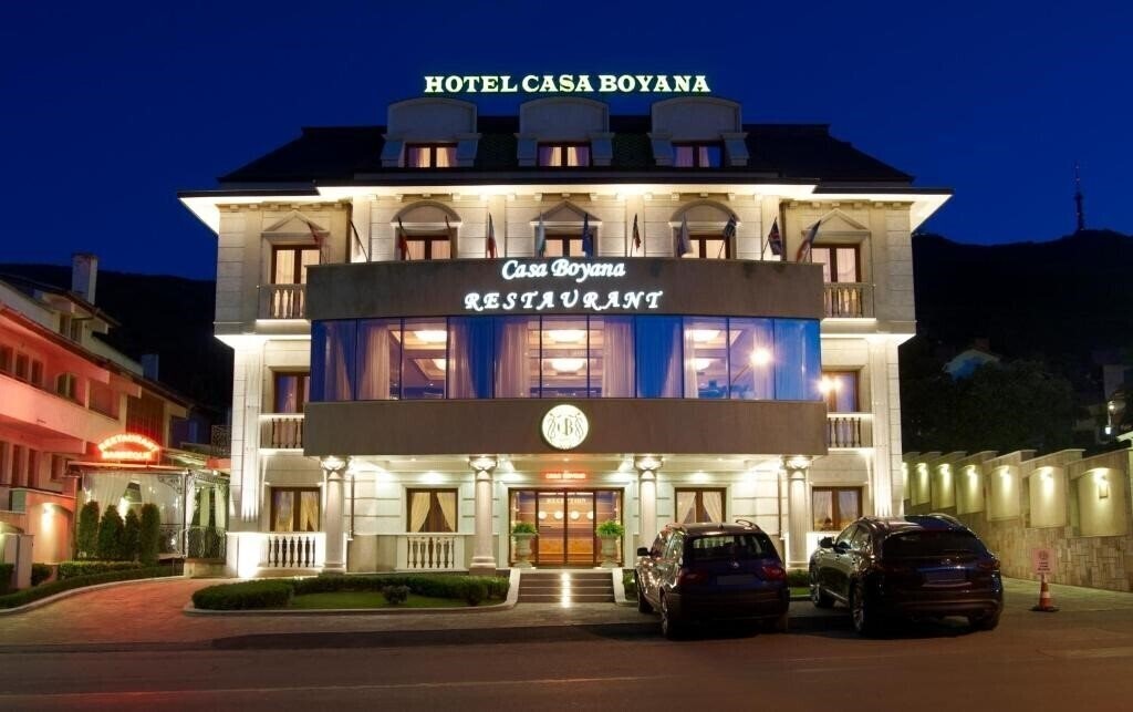 Отель Boutique Hotel Casa Boyana 4*