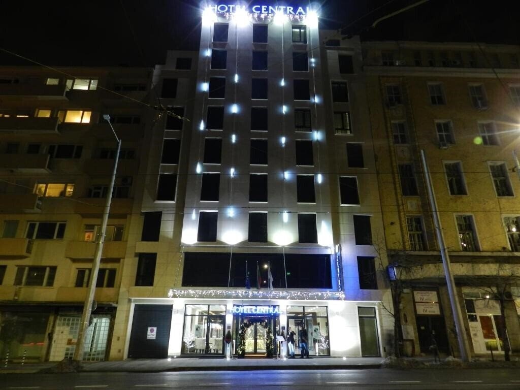 Отель Central Hotel Sofia 4 4*