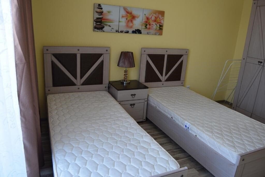 Фотография Admiral Plaza Apartments 3*