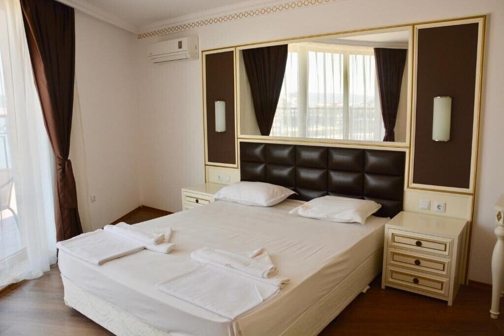 Изображение Golden Rainbow VIP Residence 4*
