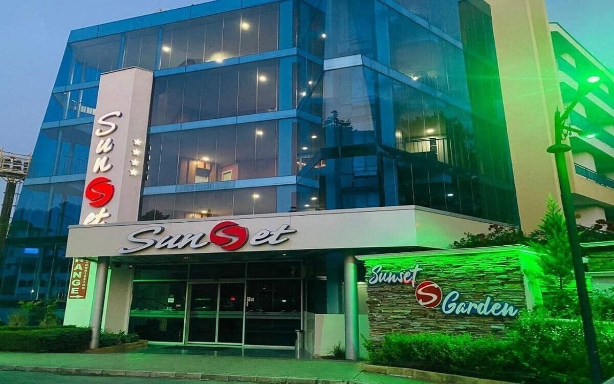 Отель Sun Set 3*