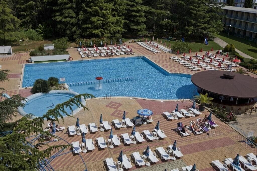 Отель Park Hotel Continental - Continental 3 Stars 3*