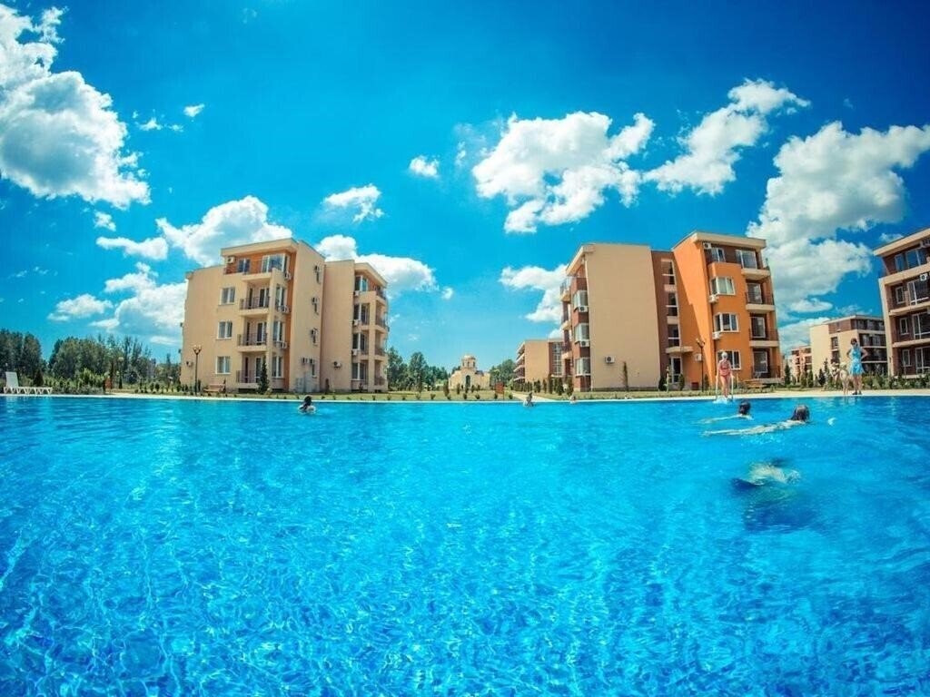 Изображение Holiday & Orchid Fort Golf Club 3*