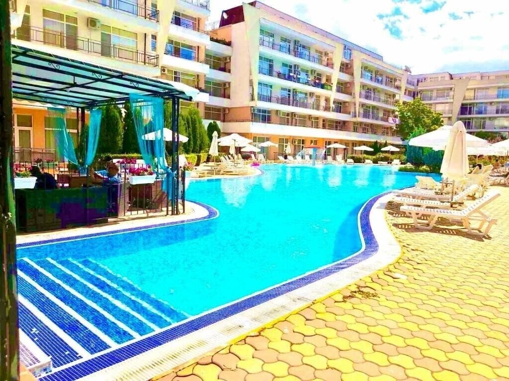 Фотография Grand Kamelia Apartments 3*