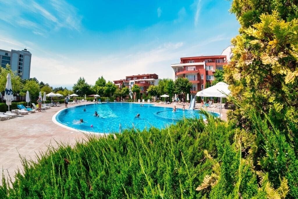 Отель Green Fort 3*