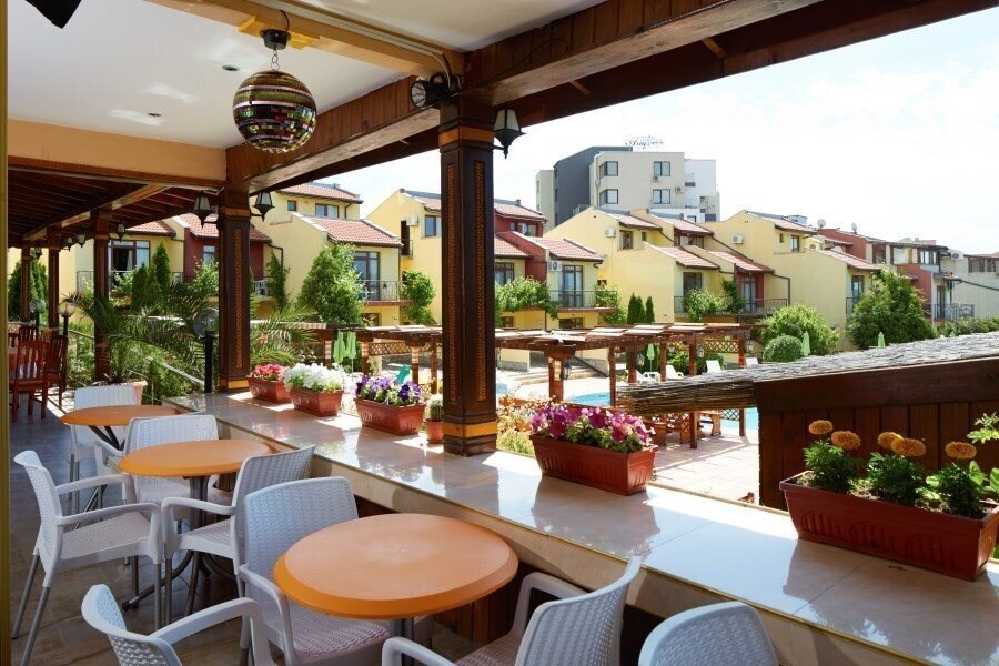 Картинка Yalta Holiday Village 3*