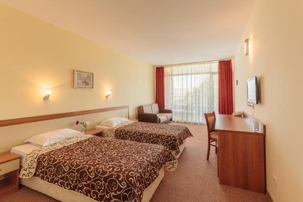 Отель Riagor 3*