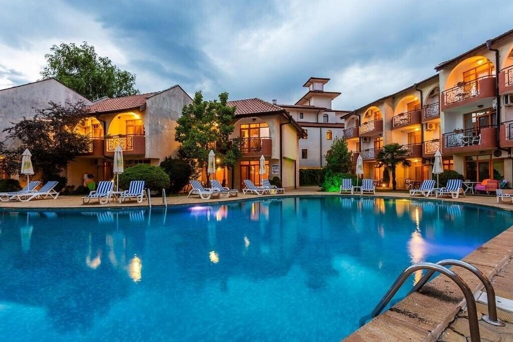 Фотография Sunrise Club (ex. Selena 3) 3*