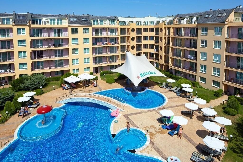 Отель Pollo Resort Complex 3*