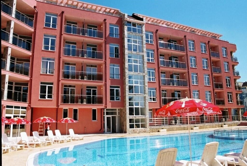 Отель Rainbow Holiday Complex - Rainbow 2 (ex. Rainbow Aparthotel II, Rainbow 2 Cacao Beach Apartments, Holiday Complex Rainbow II) 3*
