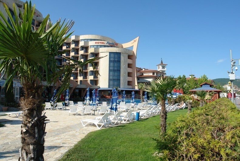 Отель Hotel Zenith (ex. Marlin Beach, Fiesta Beach, Fiesta M) 4*