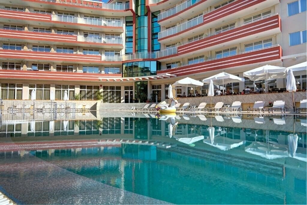 Отель Maria Palace Hotel Sunny Beach 4*
