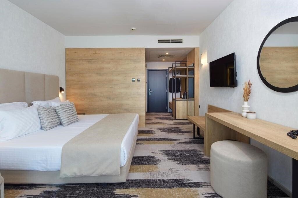 Изображение Marvel 4*