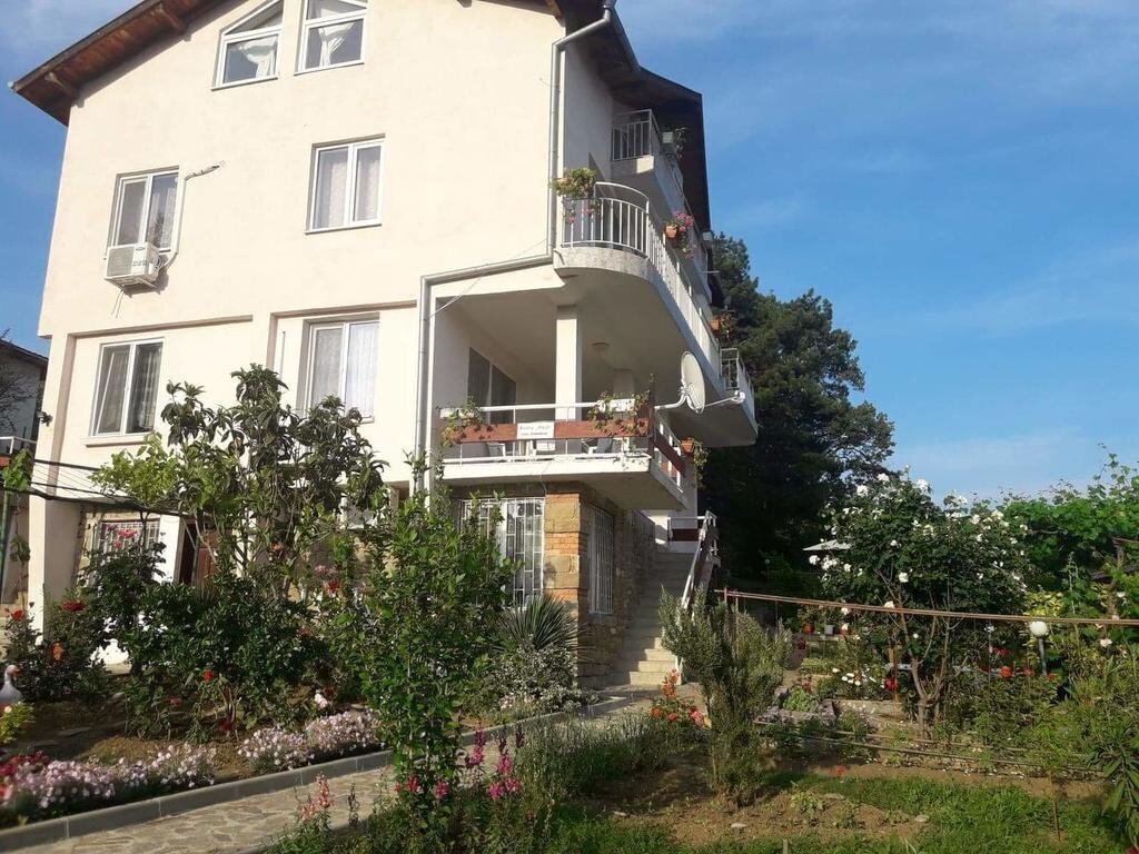 Отель Villa Rai 3*